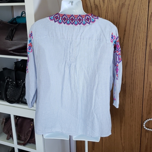 Chicos 2p blue stripe embroidered top tassles L - Picture 6 of 6